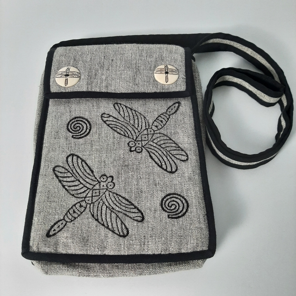 Made In Nepal 100% Cotton Crossbody Bag Black And Cream